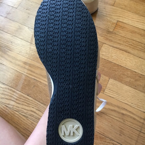 Gold Michael Kors Tennis Shoes 💛 - Picture 4 of 7